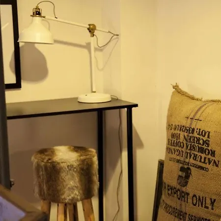 Bubuflats / Mercat דירה