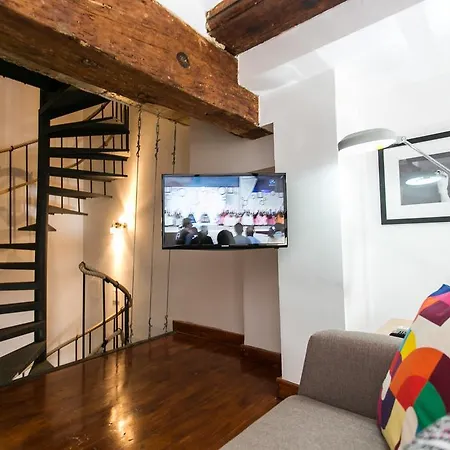 Bubuflats / Mercat Apartamento *